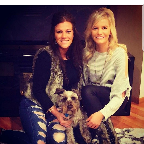 Meet your Posher, Michelle - Picture 1 of 1